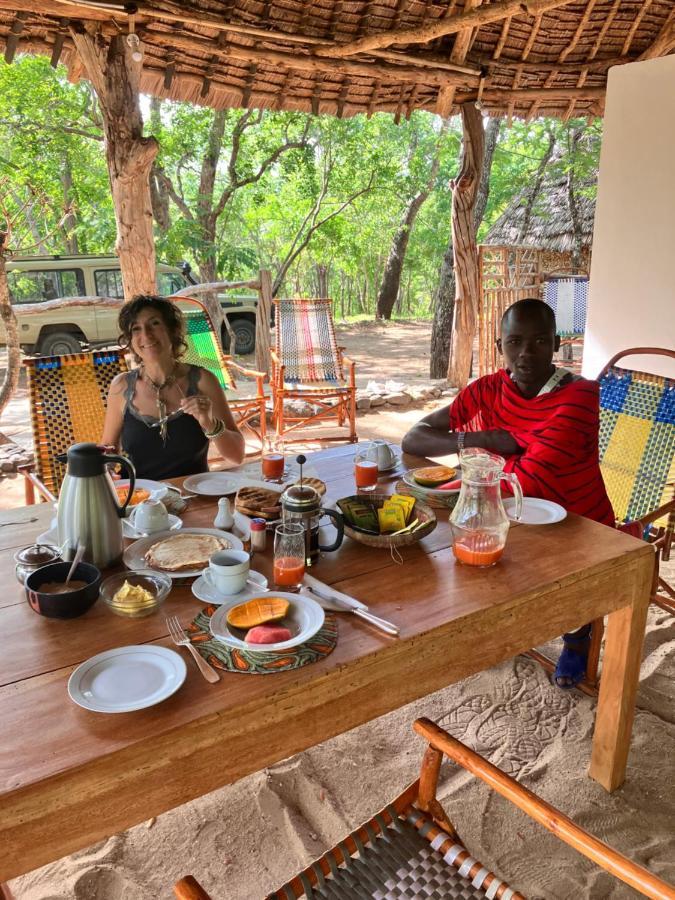 Lemara Eco Camp Otel Kisaki Dış mekan fotoğraf