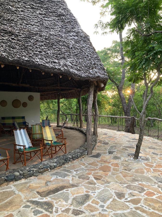 Lemara Eco Camp Otel Kisaki Dış mekan fotoğraf