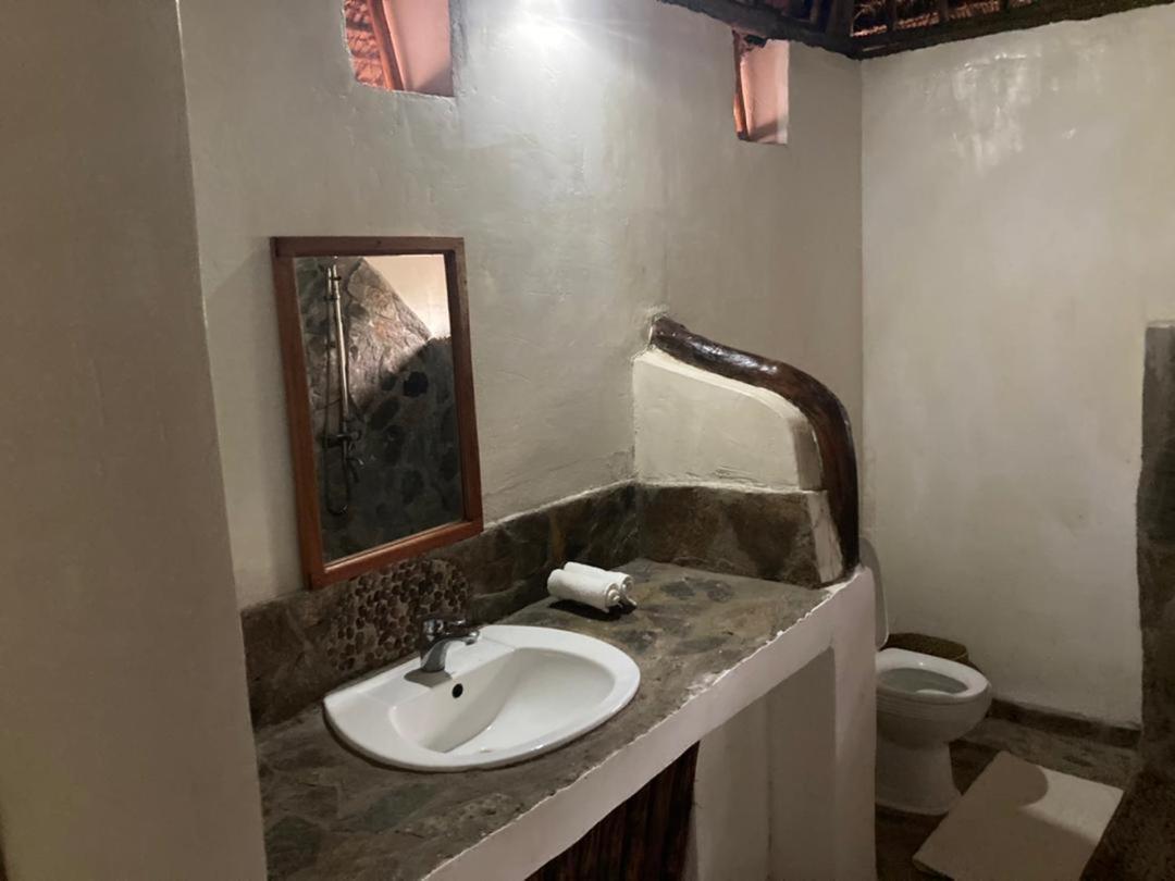 Lemara Eco Camp Otel Kisaki Dış mekan fotoğraf